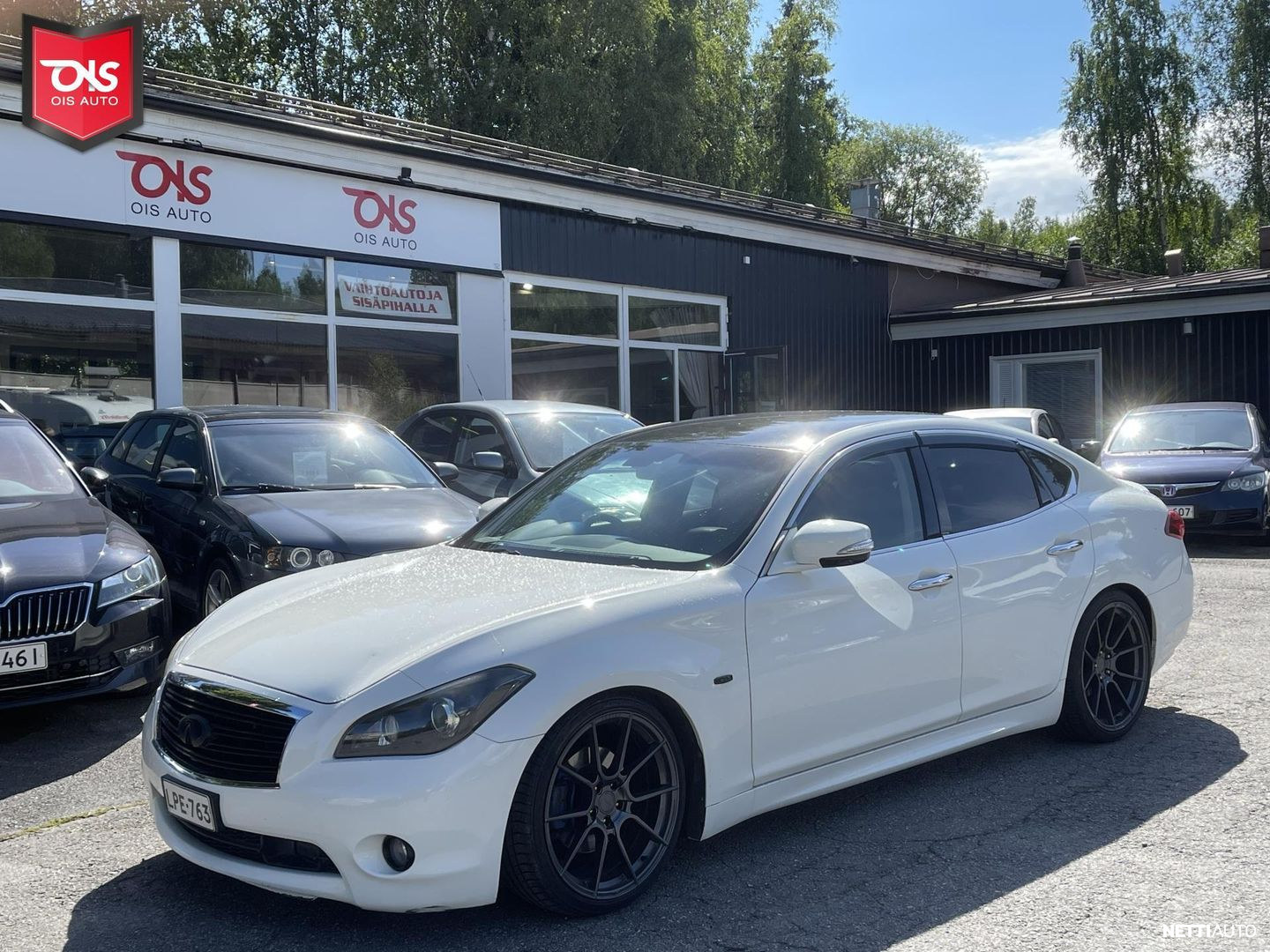 Nissan Fuga