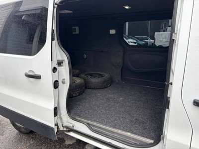 Renault Trafic 2016, photo 5/6