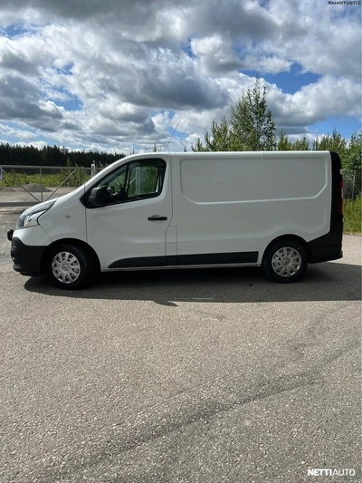 Renault Trafic 2018, photo 3/18