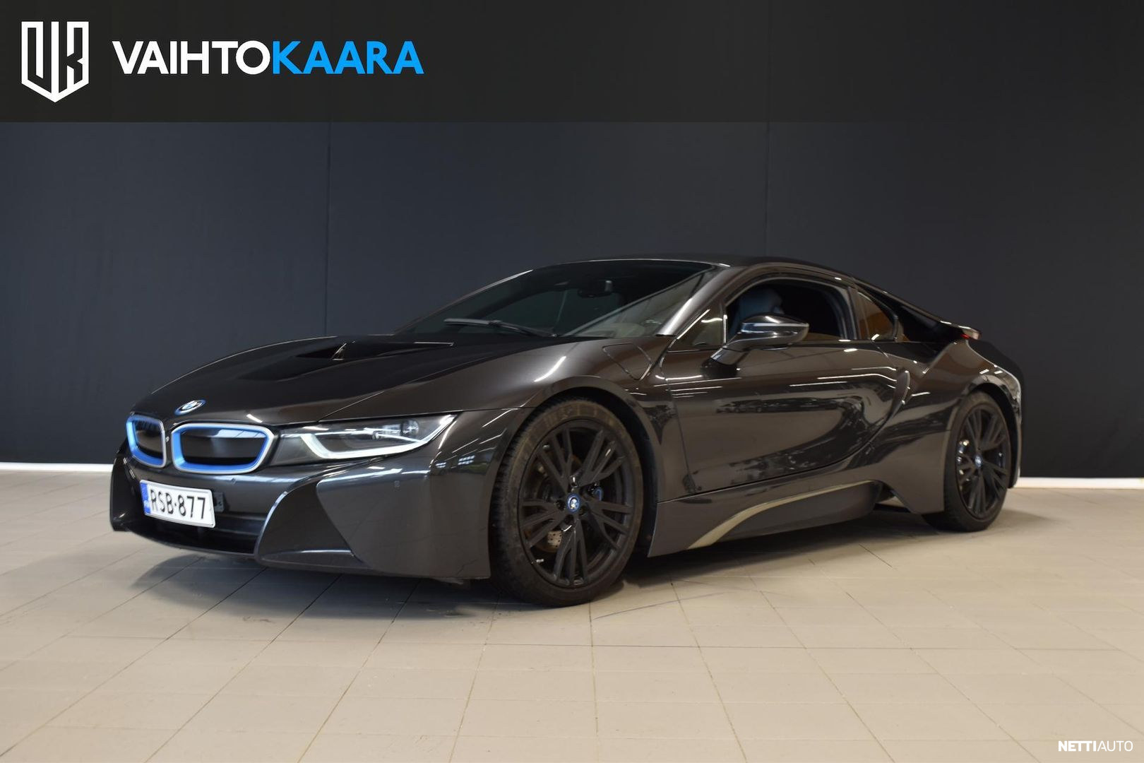 BMW i8
