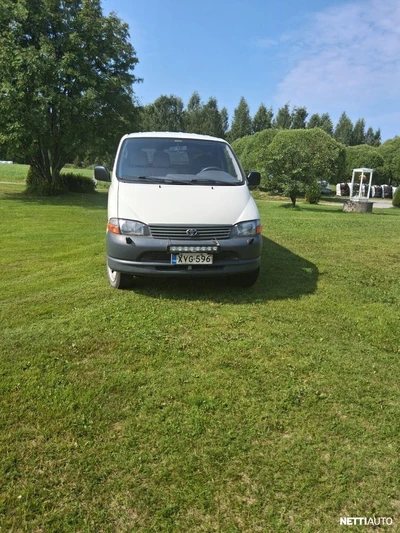 Toyota Hiace 2005, photo 3/6