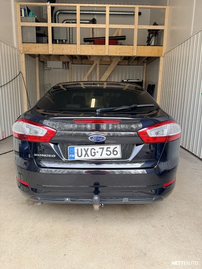 Ford Mondeo 2013, photo 1/12