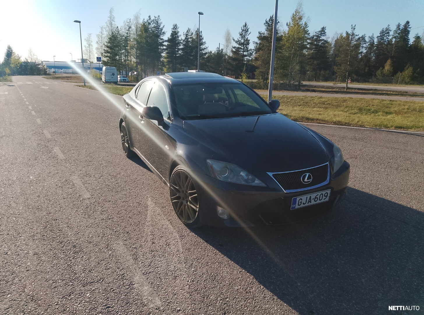 Lexus IS