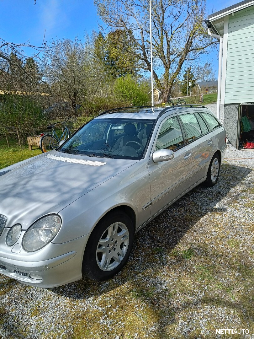 Mercedes-Benz E