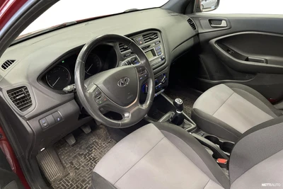 Hyundai i20 1,2 5MT ISG fresh 2018, photo 3/4