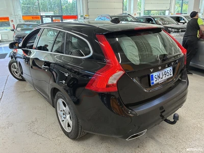 Volvo V60 Volvo V60 D4 Business 2015, kuva 3/24