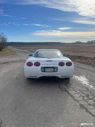 Chevrolet Corvette 1997, kuva 4/11