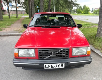 Volvo 740 B230FT 1990, photo 1/8
