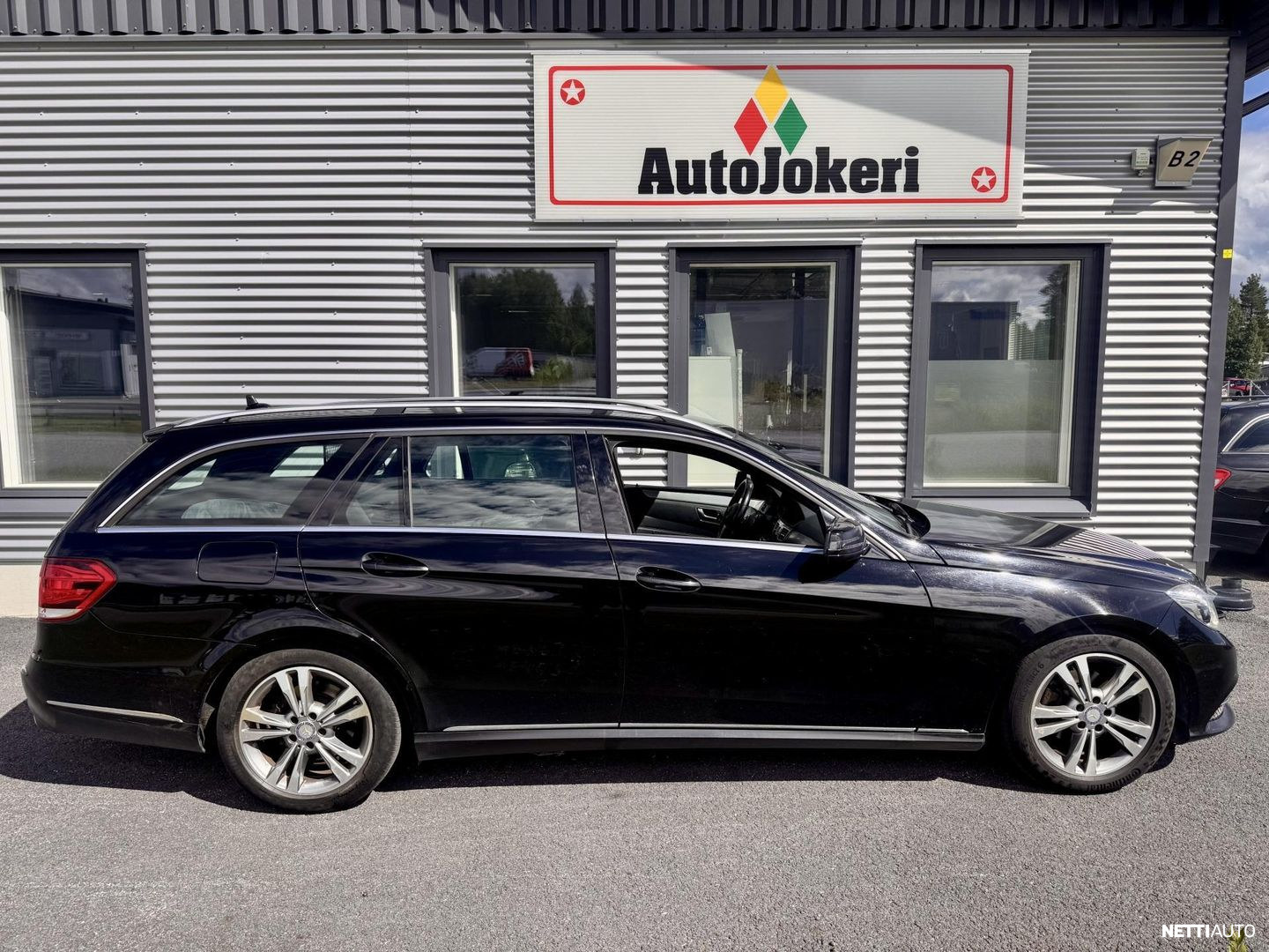 Mercedes-Benz E