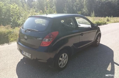 Hyundai i20 2010, photo 4/4