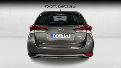 Toyota Auris 2016, photo 4/16