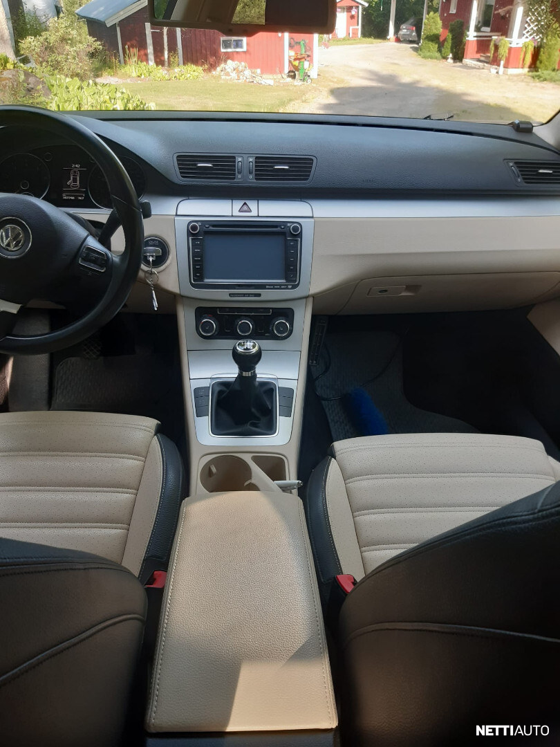 Volkswagen Passat CC 2009, photo 7/12