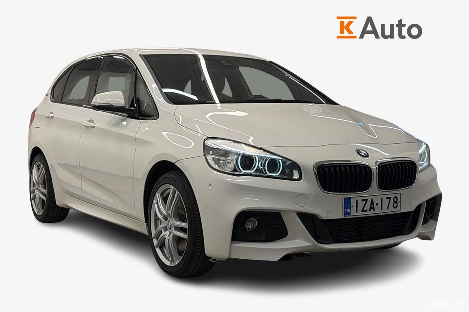 BMW 225