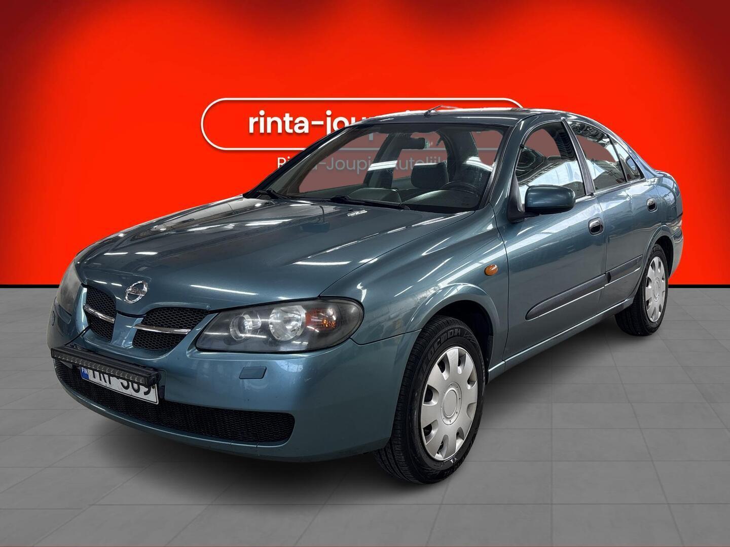 Nissan Almera