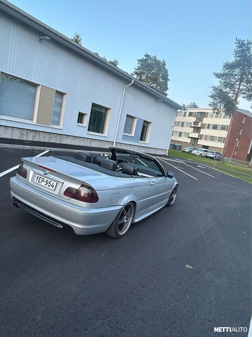 BMW 320 2002, photo 4/9