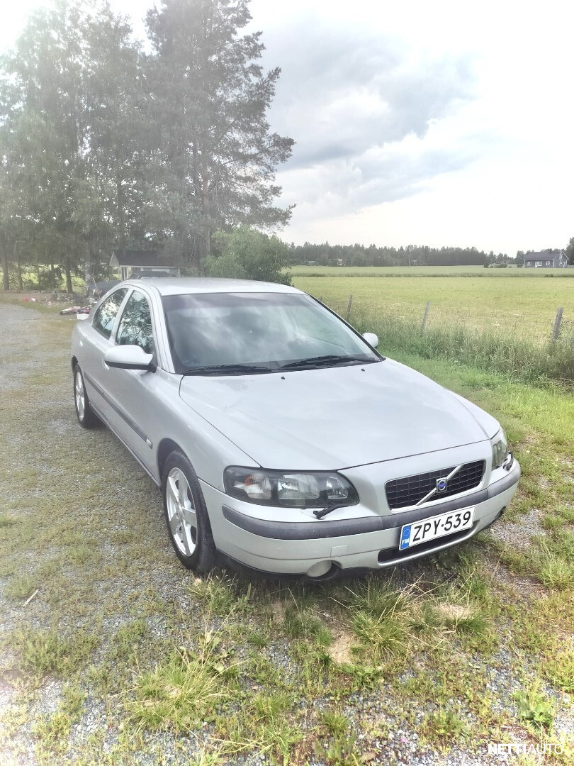 Volvo S60