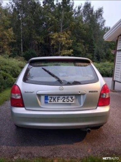 Mazda 323F Löytö 2001, kuva 3/39