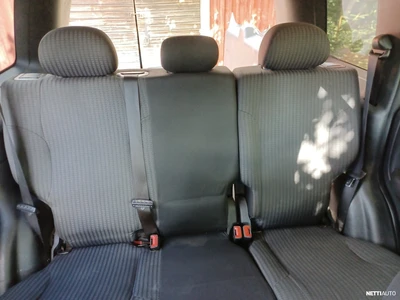 Jeep Cherokee 2004, kuva 3/22