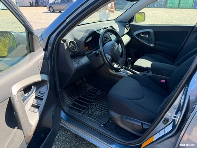 Toyota RAV4 2011, kuva 4/23