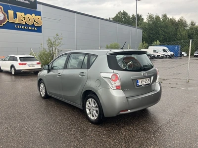 Toyota Verso 2011, kuva 3/7