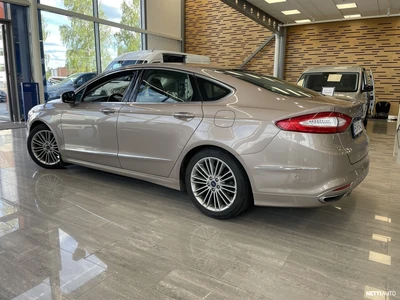 Ford Mondeo 2,0 187hv Hybrid eCVT HEV 4D 2017, kuva 4/14