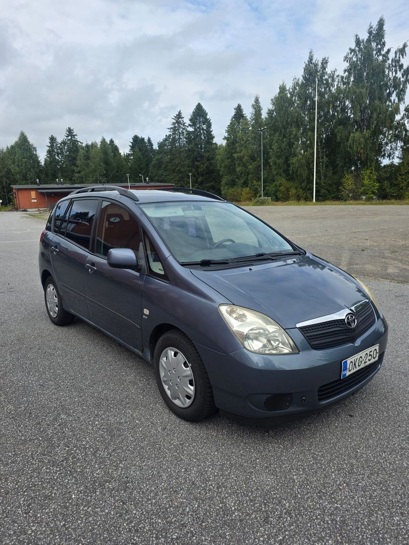 Toyota Corolla Verso