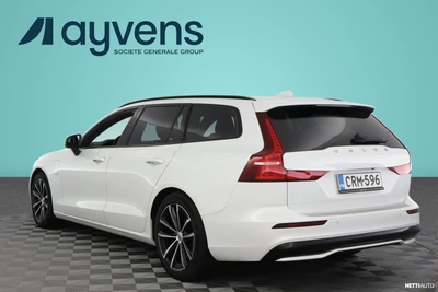 Volvo V60 2023, photo 5/12