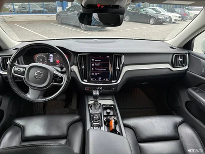Volvo V60 Cross Country 2021, kuva 4/34