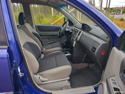 Nissan X-Trail 2.0 Comfort 4X4 2005, kuva 7/8