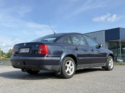 Volkswagen Passat 1997, photo 3/8