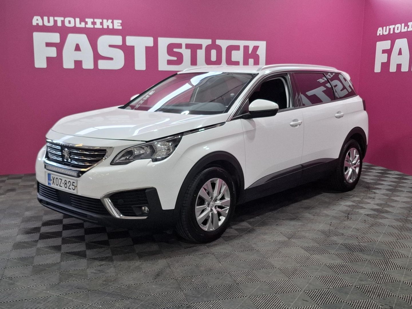 Peugeot 5008