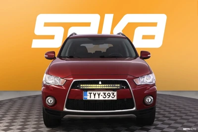Mitsubishi Outlander 2,2 EXE NAVI AT 2012, kuva 2/34
