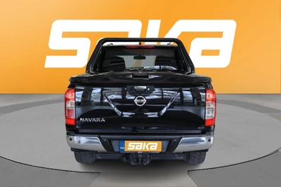 Nissan Navara 2017, photo 4/25