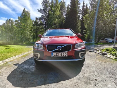 Volvo XC70 D5 AWD Summum aut 2011, kuva 4/10