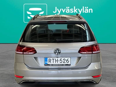 Volkswagen Golf 2017, photo 7/13