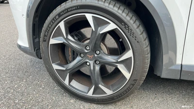 Cupra Formentor 2022, photo 6/10