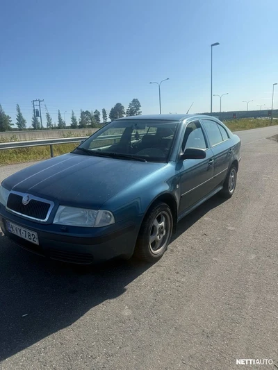 Skoda Octavia 1,6 Ambiente 2004, kuva 4/4