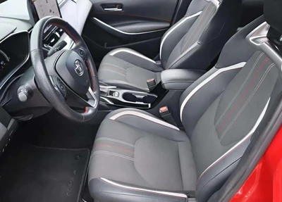 Toyota Corolla Sedan 1,8 Hybrid GR Sport 2023, kuva 5/6