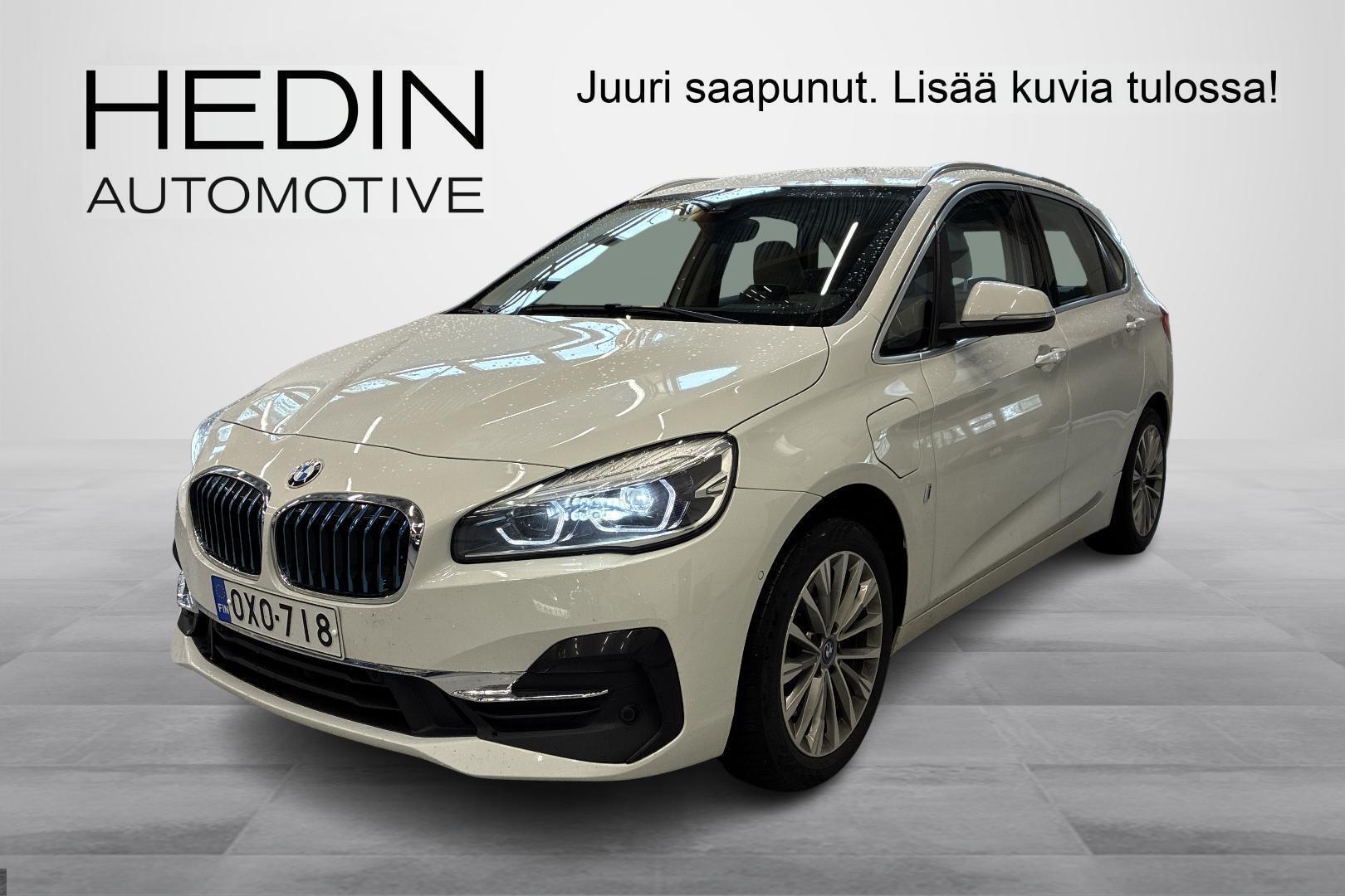 BMW 225
