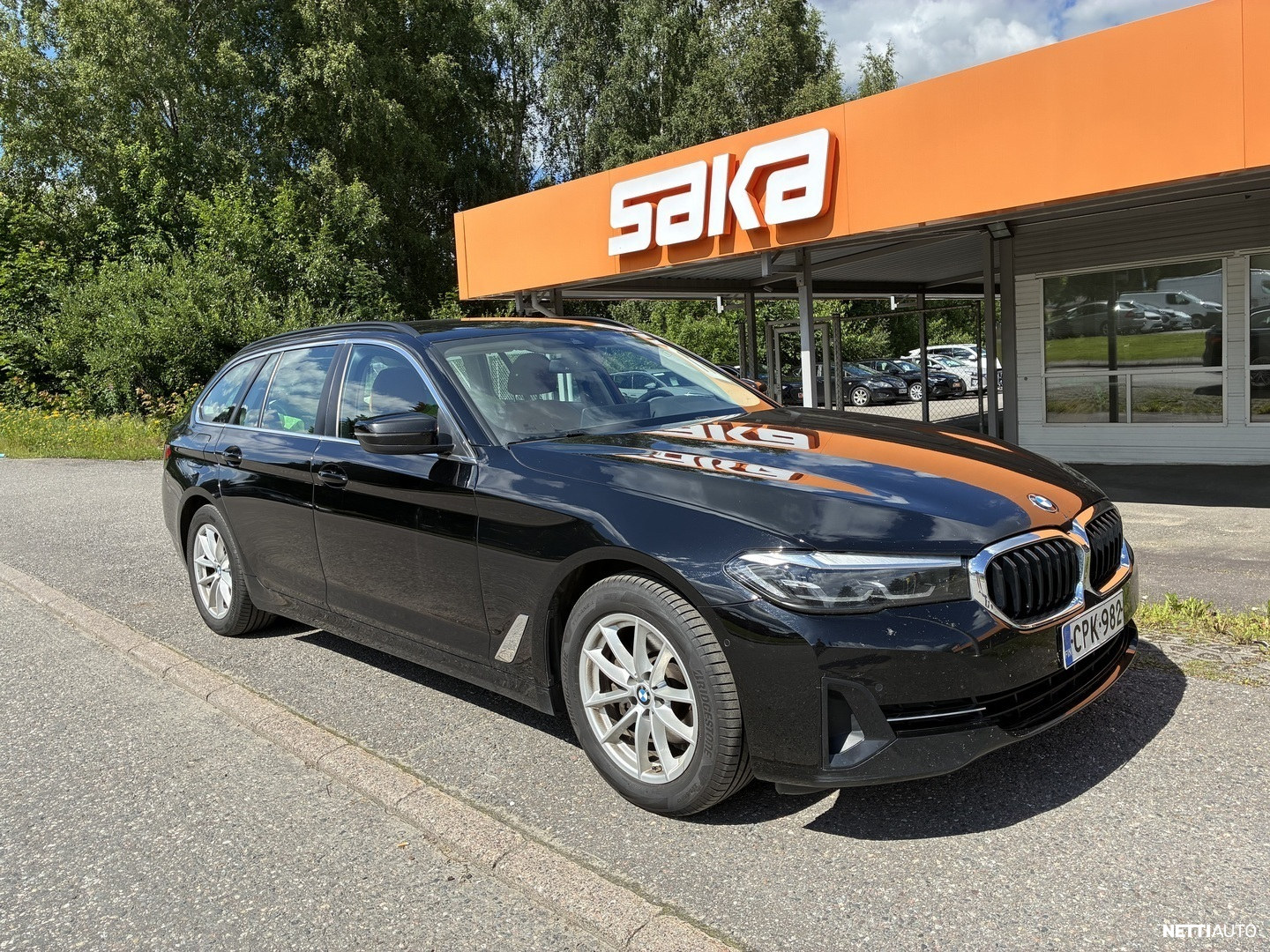 BMW 520