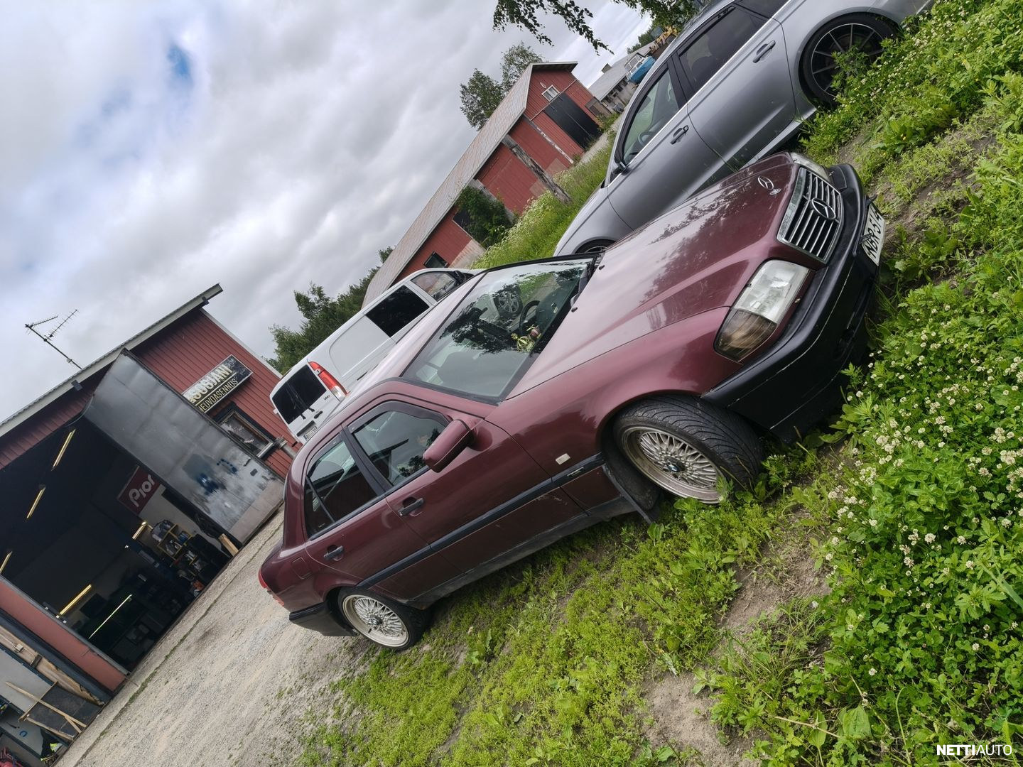 Mercedes-Benz C 180