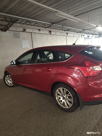 Ford Focus 2011, kuva 7/20