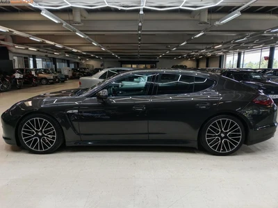 Porsche Panamera 3.6 V6 4X4 2011, photo 4/23