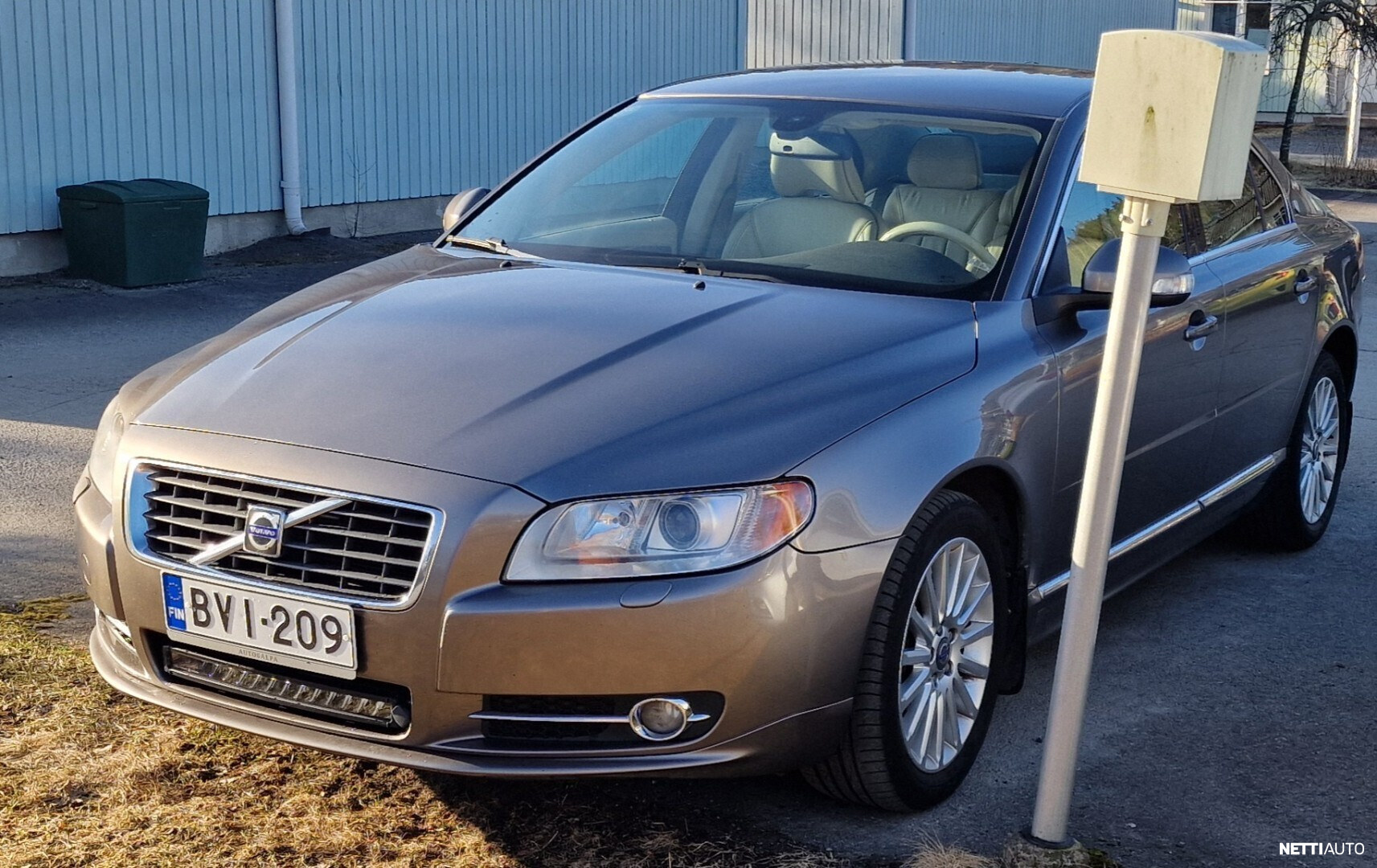 Volvo S80
