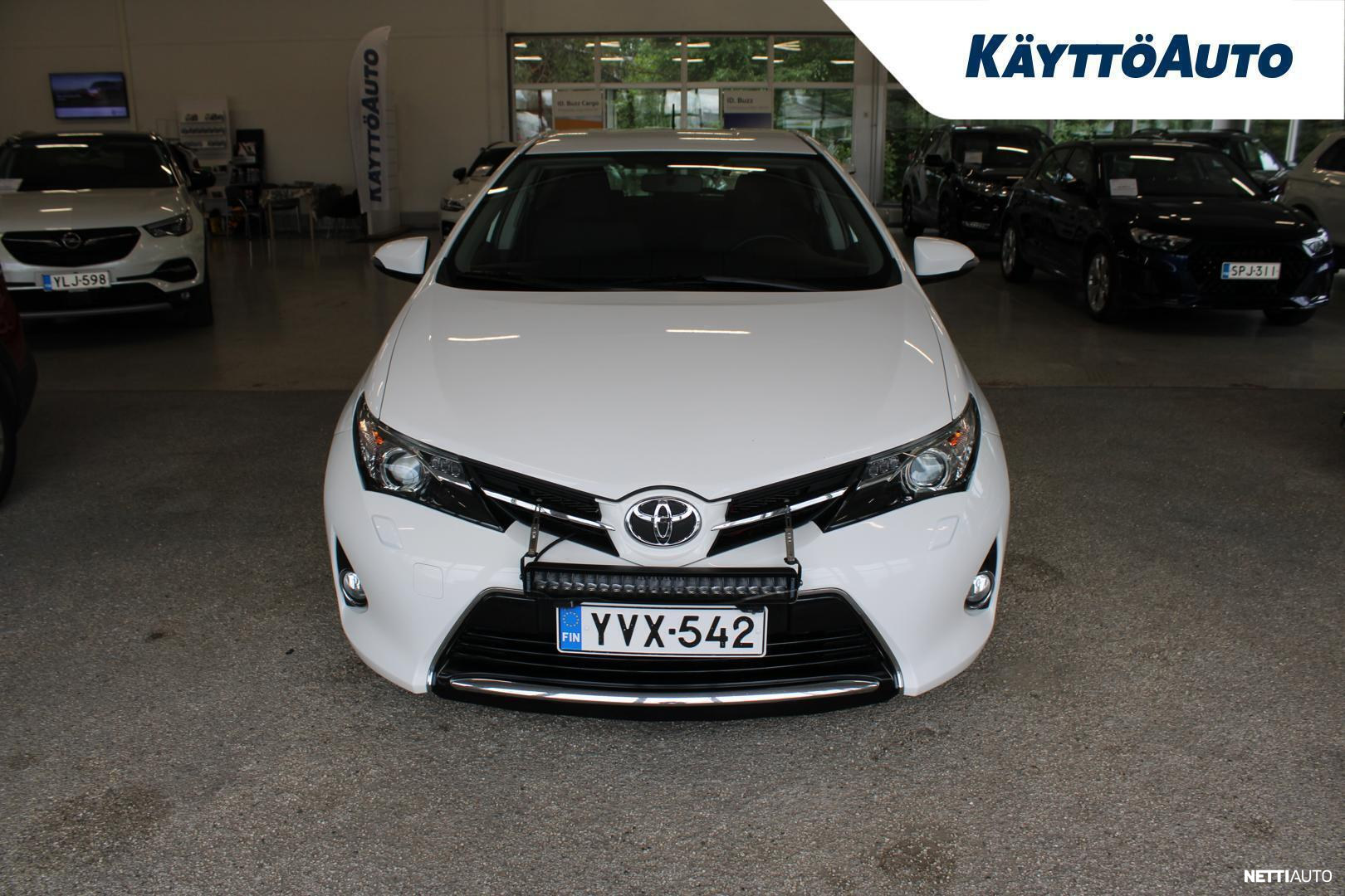 Toyota Auris 2013, kuva 2/14