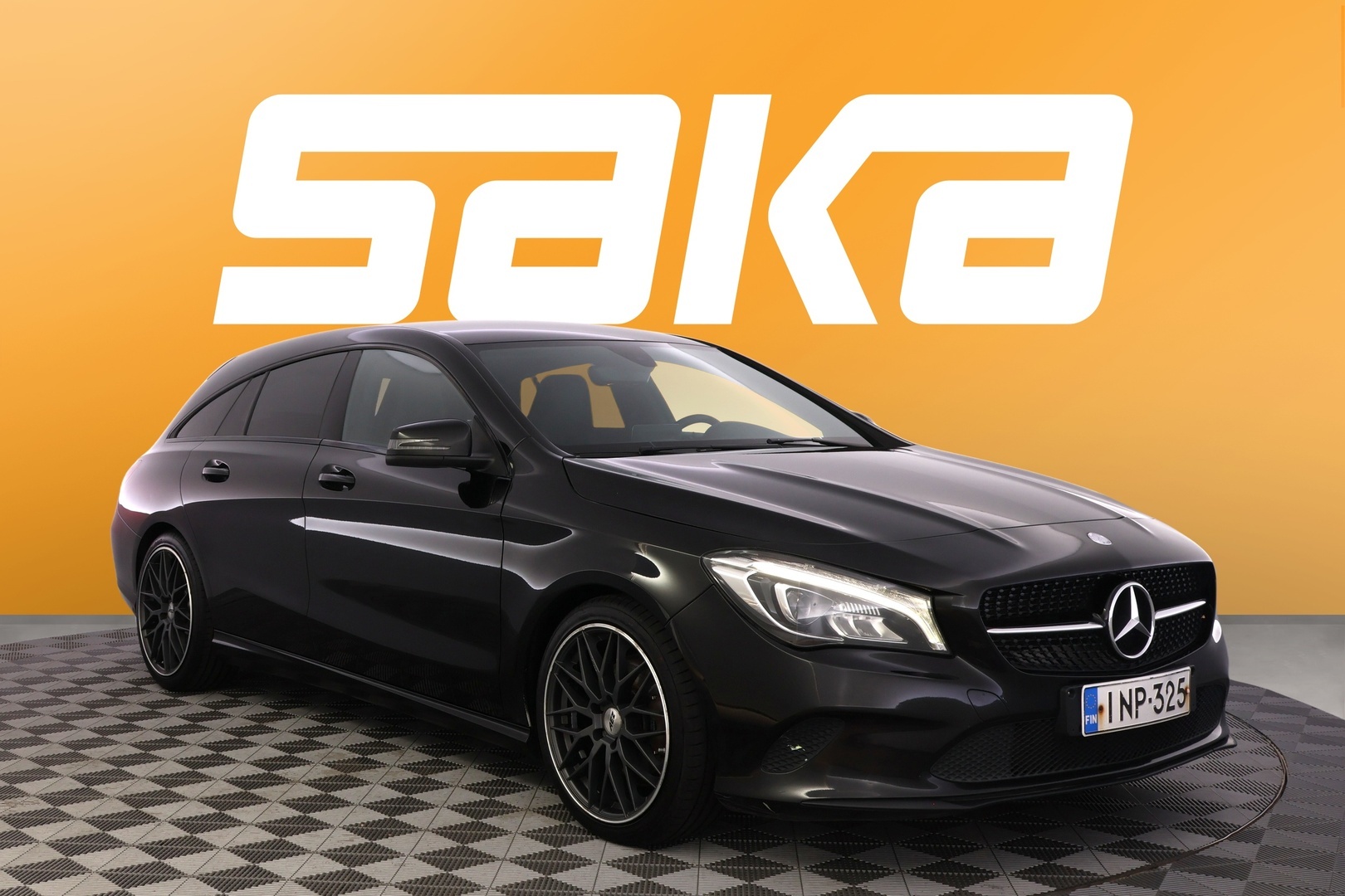 Mercedes-Benz CLA 180 d A Shooting Brake Premium Business