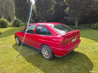 Ford Escort XR3i 1992, photo 4/14