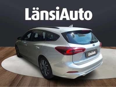 Ford Focus 2023, photo 5/8