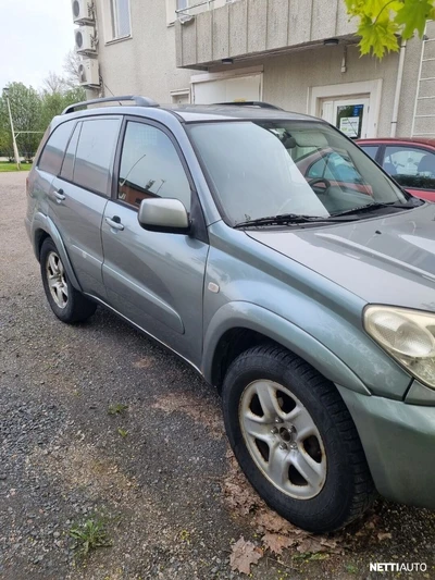 Toyota RAV4 2004, photo 7/19