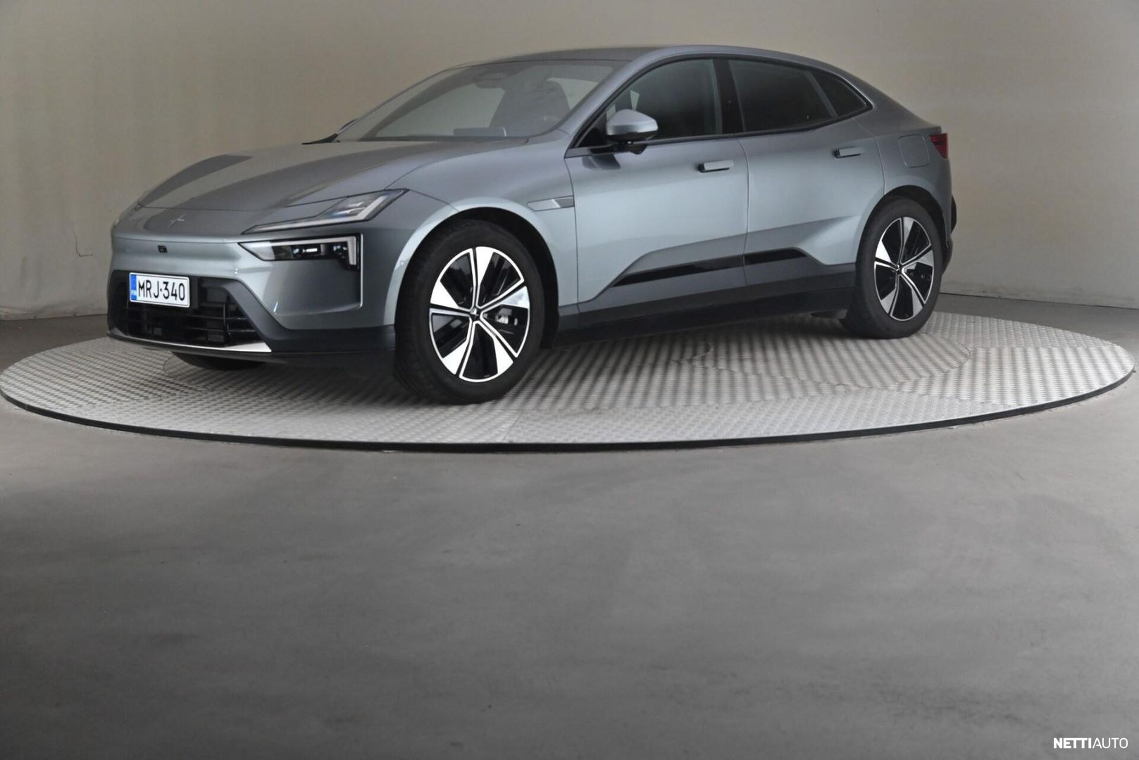 Polestar 4